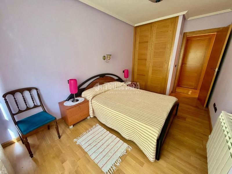 Foto 9bb27baf-b196-437c-9348-b1c28846335a. Etagenwohnung mit heizung parking in La Lastra León