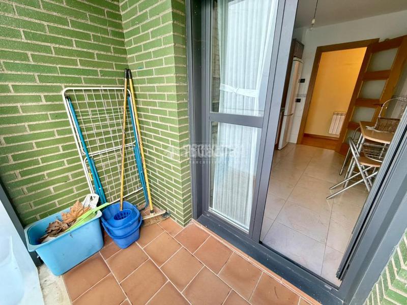 Foto d037ad60-e523-45c3-bb34-785834fd109a. Etagenwohnung mit heizung parking in La Lastra León