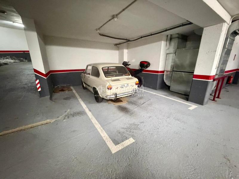 Foto f5be7daa-2462-4d6c-b525-2f610db764d8. Etagenwohnung mit heizung parking in La Lastra León