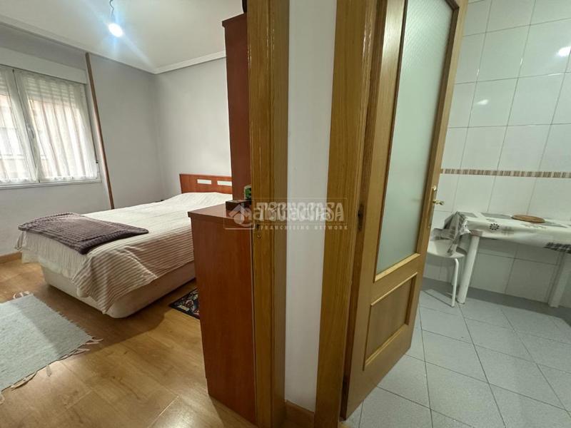 Foto c6669ddf-3eab-4cf8-999a-559ab07f2c6a. Appartamento con riscaldamento in Crucero León