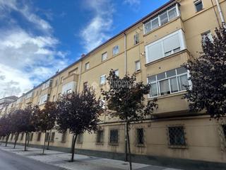Appartement  Calle astorga. Piso en venta en león