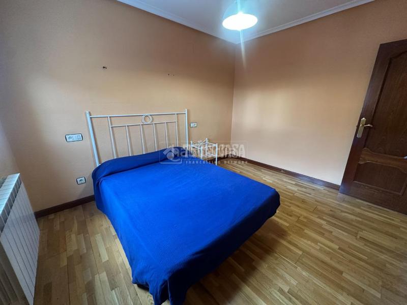 Foto d717f78e-302b-4fff-b6ba-3c6fb733618a. Flat with parking in Crucero León