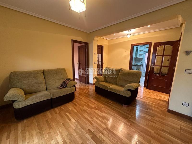 Foto e1275b68-d104-462a-a0c1-c75e028d2267. Flat with parking in Crucero León