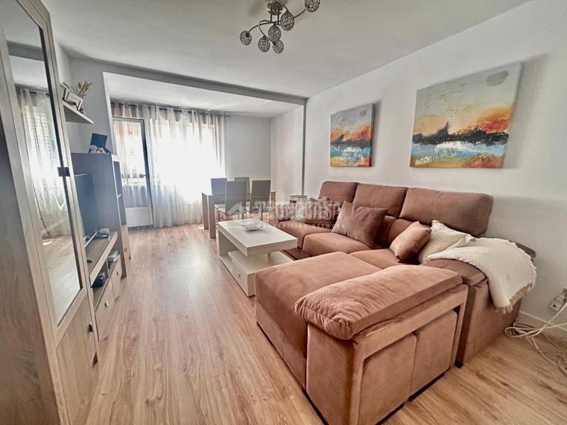 Foto e2643b25-832d-46e9-bf33-44903040d3cc. Piso  en venta en El Ejido - Santa Ana León