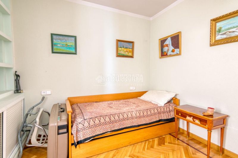 Foto 3d2aa691-0b4e-4d2d-86e9-8e9e32496996. Pis amb calefacció aparcament a Carmelitas Salamanca