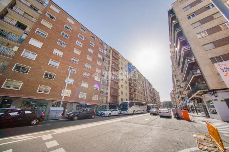 Foto b1f27d3b-d6fc-468a-9799-3aa76cbbe961. Pis amb calefacció a Carmelitas Salamanca