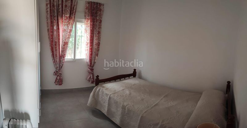 Foto e6a42895-9079-4da3-b342-b89ead6a0111. Casa amb aparcament a Carmona
