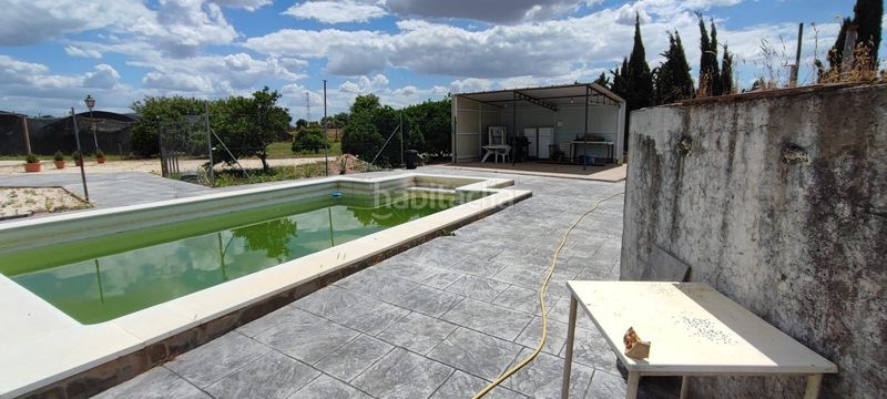 Foto eff55ee5-4f8c-4c42-8713-5f8bd05b8ec0. Casa amb aparcament a Carmona