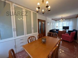 Maison jumelée à Colores -  Entreparques. Casa adosada de dos plantas en venta  en sevilla este de renta l