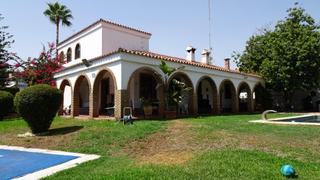 Chalet à Mairena del Alcor. Chalet independiente en mairena del alcor