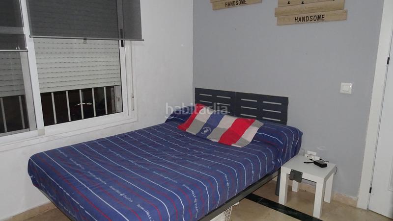 Foto b333dd46-d870-4056-a4cb-4fb7eff05ad6. Casa a schiera in colores - entreparques Sevilla