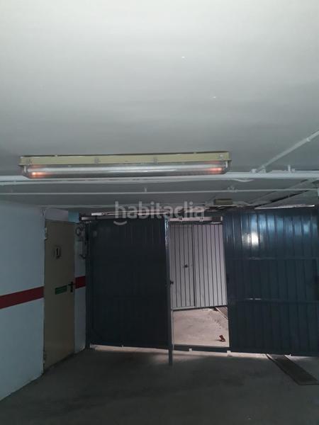 Foto afb07a99-efcb-454c-8ad7-6f30c3645d44. Aparcament cotxe a colores - entreparques Sevilla