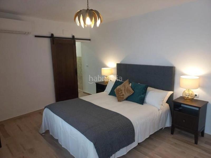 Foto b9bd32ea-6852-4beb-8fca-276758b4f5bc. Casa adosada casa en venta de la sierra en Zahara