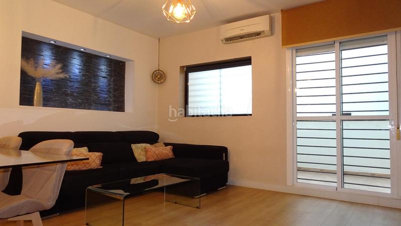 Foto 0ac04762-ea6f-44eb-b389-bdc10f526a8a. Etagenwohnung mit parking in colores - entreparques Sevilla