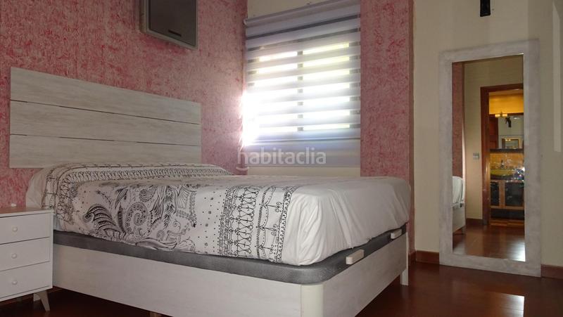 Foto 4180b715-185a-433a-bf36-3efb03d03462. Rent flat with parking in colores - entreparques Sevilla