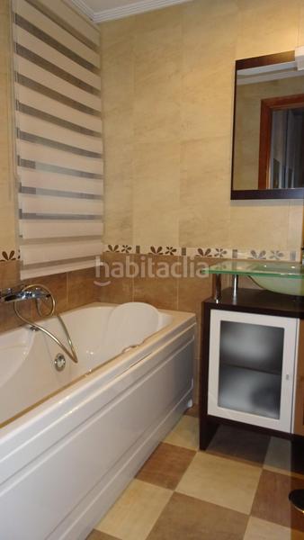 Foto 41e22a72-605d-452f-9436-6960f4d581d7. Rent flat with parking in colores - entreparques Sevilla