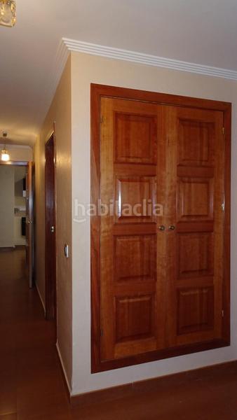 Foto 8572572d-2acf-46ab-9032-ecb4912c66c0. Rent flat with parking in colores - entreparques Sevilla