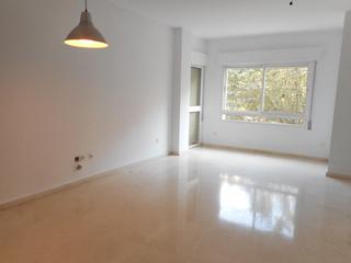 Rent Flat in Colores -  Entreparques. Piso de alquiler en sevilla este