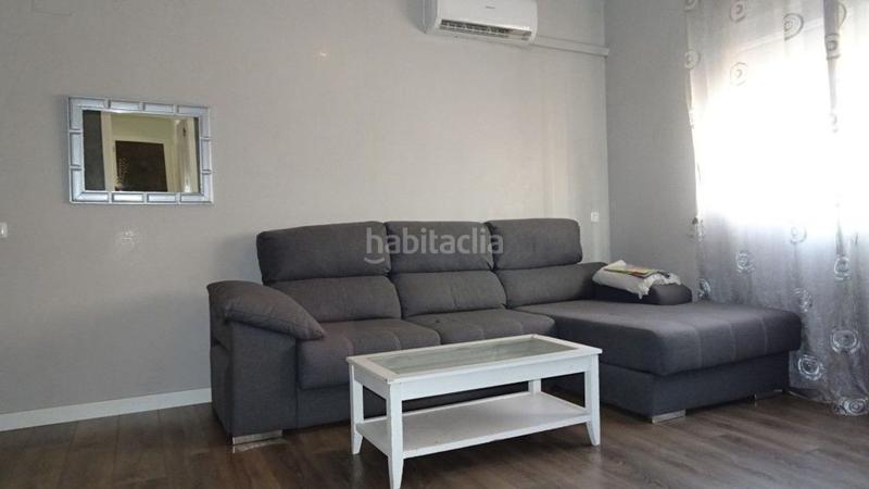 Foto 771d0e37-179b-4bbc-b8e7-bbb386ba5c24. Miete etagenwohnung mit parking in colores - entreparques Sevilla