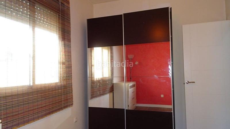 Foto d2365a06-0098-4591-ac2f-f5f8556f34a8. Miete etagenwohnung mit parking in colores - entreparques Sevilla