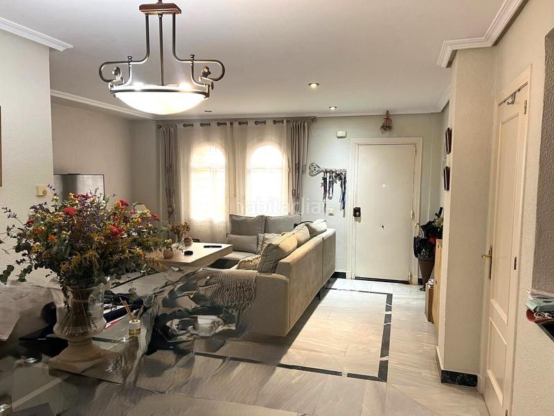 Foto 736ae389-6d14-4cfd-8631-a809ef384413. Dúplex amb piscina a Barrio Alto San Juan de Aznalfarache