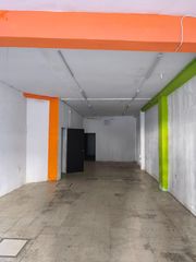 Lloguer Local Comercial a San Carlos - San José. Local comercial en la carretera carmona