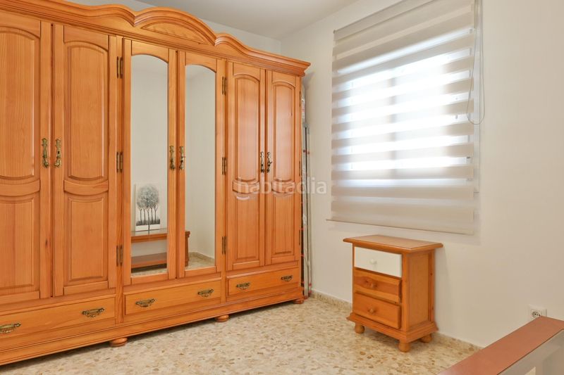 Foto aaf2a59c-fa06-4ac8-9fb9-333c4b92c720. Casa adossada amb piscina a colores - entreparques Sevilla