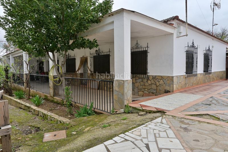 Foto 625e12c3-395c-4d6c-aa8e-5b28d4cb9350. Masia amb aparcament piscina a Navas de la Concepción (Las)