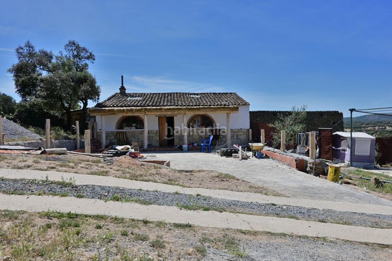 Foto c4be1b3d-a86d-431f-9bdc-14e1f88099c3. Casa con parcheggio piscina in Bodonal de la Sierra