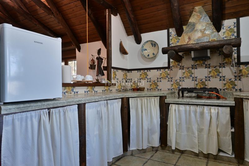 Foto fa3a7391-c9c5-4a21-ad53-a0bf9daa6f73. Casa con parcheggio piscina in Bodonal de la Sierra