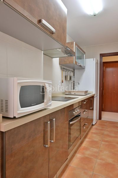 Foto 0c72880b-15b4-45e0-b206-2aa22d52ff89. Location appartement avec parking dans colores - entreparques Sevilla