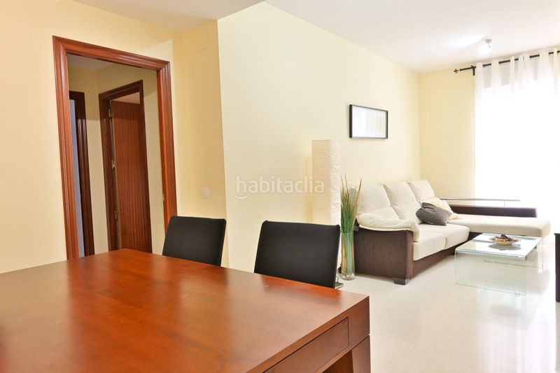Foto a9485e59-eca0-48df-8876-2110b637e22f. Location appartement avec parking dans colores - entreparques Sevilla