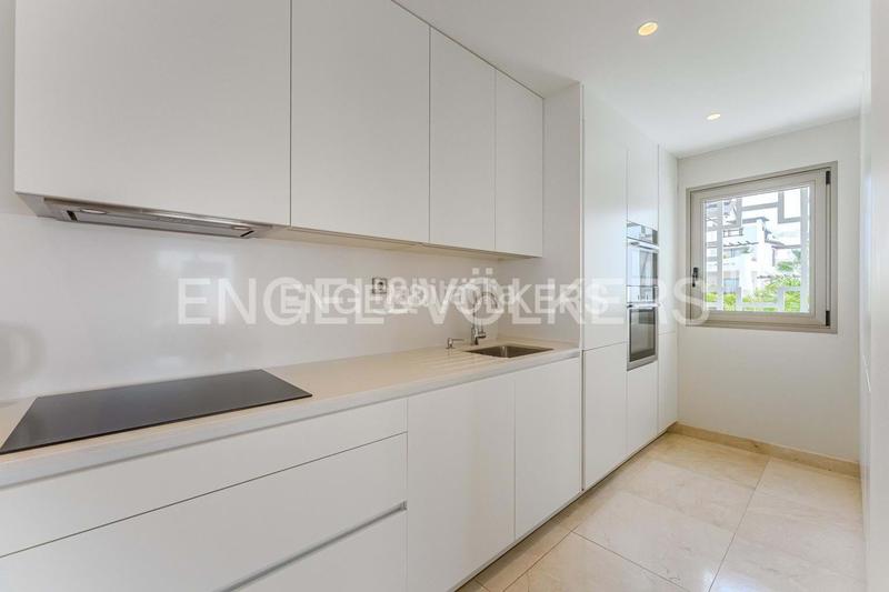 Foto d8d3a706-9ead-4bbf-ad31-7a4b6791f05e. Piso en Abama Guía de Isora