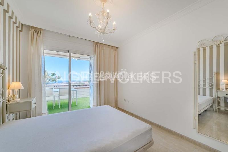 Foto 0218941e-c412-4697-87fc-51e74d2ada24. Appartamento con parcheggio piscina in Torviscas Centro y Alto Adeje