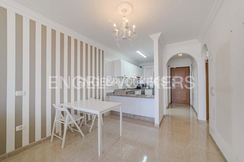 Foto b5cd6834-09c0-4828-9841-71a810ccc4ec. Appartamento con parcheggio piscina in Torviscas Centro y Alto Adeje