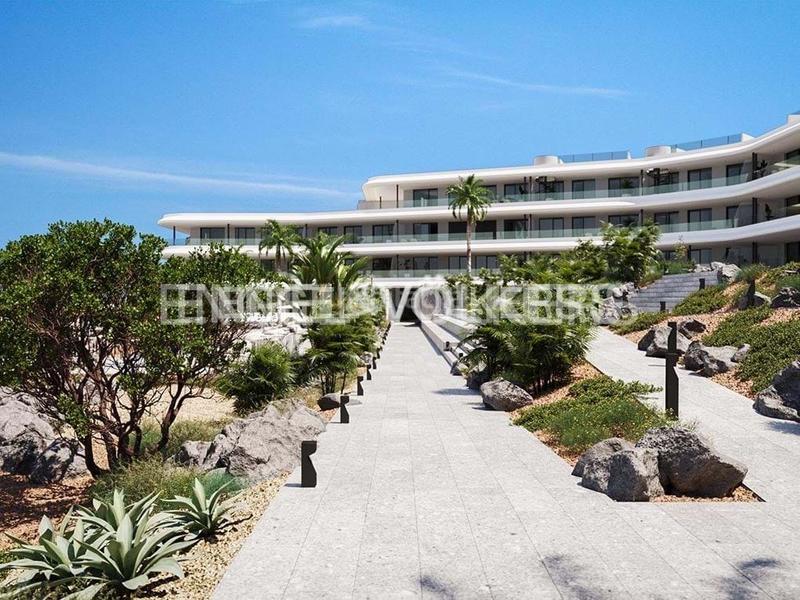 Foto 36abb953-9183-4576-9db8-4fa70957f19e. Piso en Playa Fañabé Alto Adeje