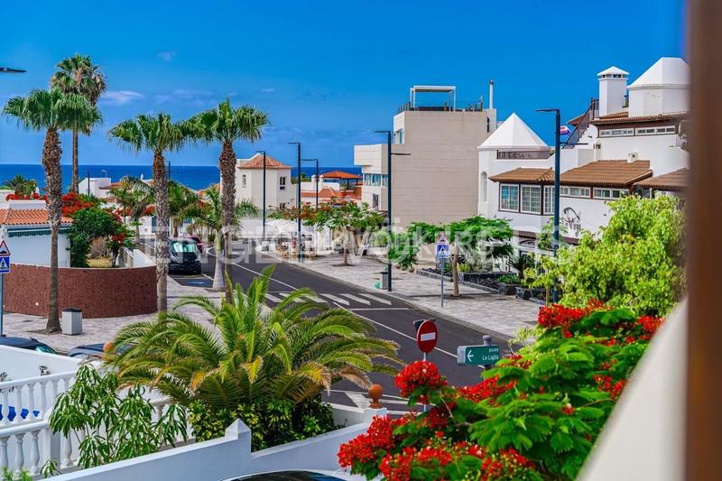 Foto f5d9f3ed-dda2-4b7a-87bc-e372286d410d. Casa en La Caleta Adeje