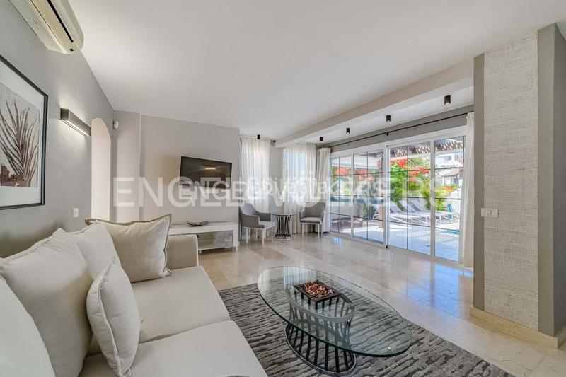 Foto e743ab49-68eb-43bf-b071-9ae1e8363648. Haus mit parking pool in La Caleta Adeje