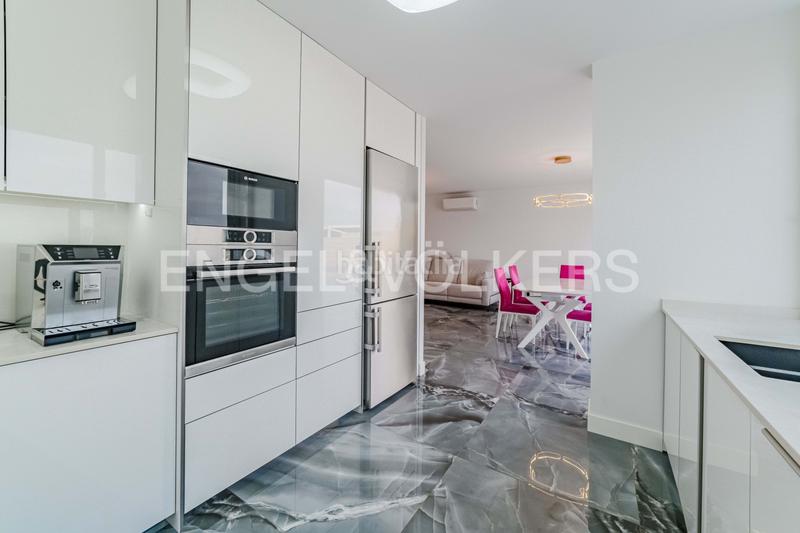 Foto 02fbe9f9-f276-4ddc-baae-71a1aa7fa676. Casa amb piscina a Playa del Duque Adeje