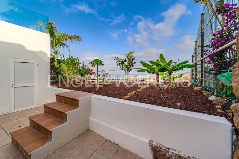 Foto 065fd4e6-4ad7-491e-8d94-3944a4cfc8a0. Casa en Playa del Duque Adeje