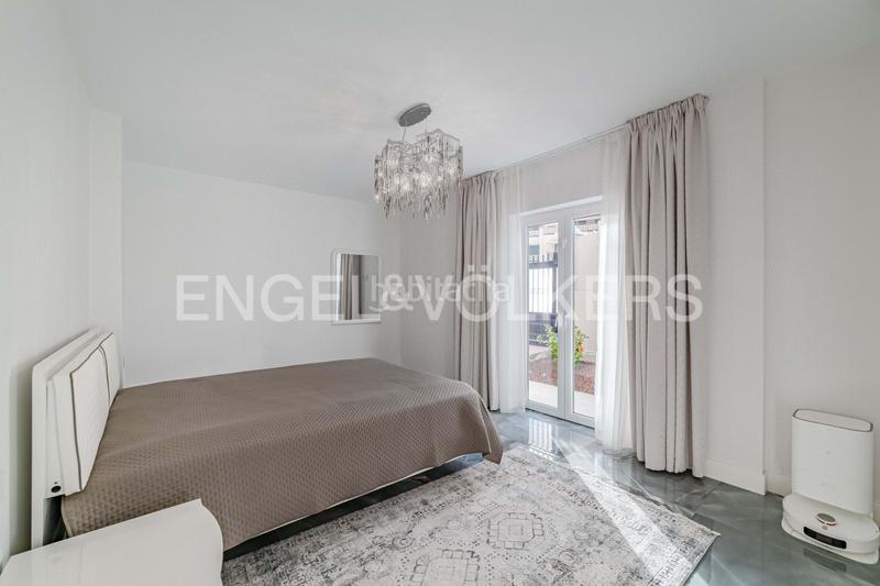 Foto 4bf17d87-ae69-41b0-83ff-5f3f42d2ee8b. Casa amb piscina a Playa del Duque Adeje