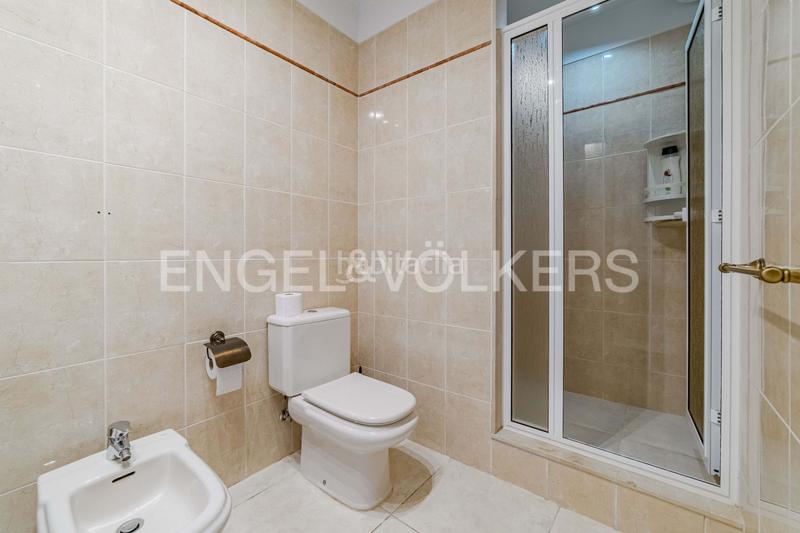 Foto 80321f78-09c2-4fc6-9cea-e58825606303. Casa amb piscina a Playa del Duque Adeje