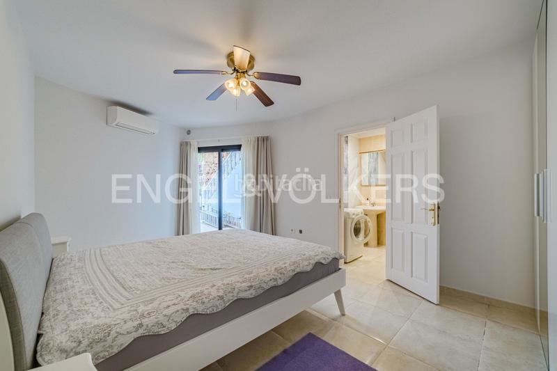 Foto bfdd3d45-230c-4ea4-bc4f-c3c22ef04459. Casa amb piscina a Playa del Duque Adeje