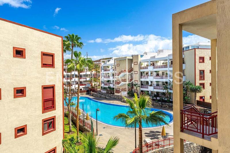 Foto 018ce90f-dd44-47d2-8ade-a5a2dab4f32b. Pis amb piscina a Palm - Mar Arona