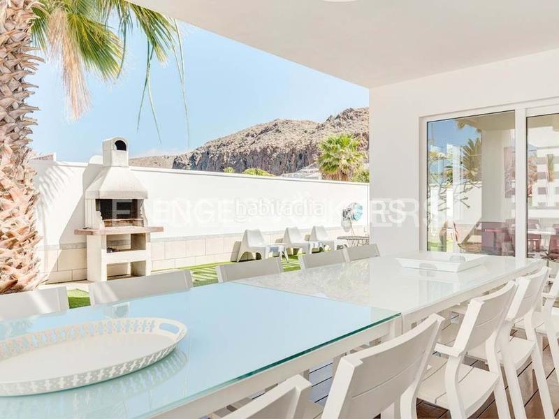 Foto 4cd5f11b-cb8e-4928-9130-4ddcbcc02087. Casa en Palm - Mar Arona