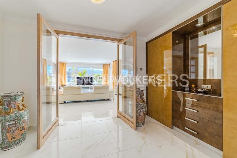Foto fe7416ce-b184-47b0-984b-45db04be6dc1. Haus mit parking pool in La Caleta Adeje