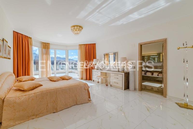Foto 478aa334-5682-4194-8cfc-7d6f3fa4ffaa. Maison avec parking piscine dans La Caleta Adeje