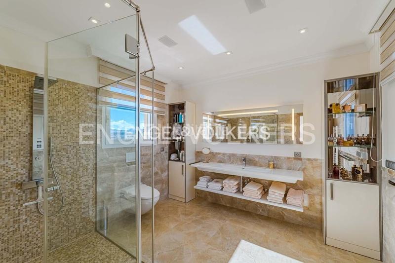 Foto ae1ad9cf-db70-42b8-9c25-d9dfba5904db. Maison avec parking piscine dans La Caleta Adeje