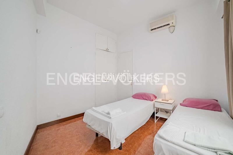 Foto ac1e9f3d-b614-4bb4-b205-87bf78940ca7. Pis a Los Cristianos Arona