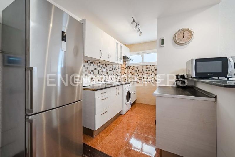 Foto 0bd305a5-5fd9-4634-8318-cf25168e980c. Piso en Los Cristianos Arona